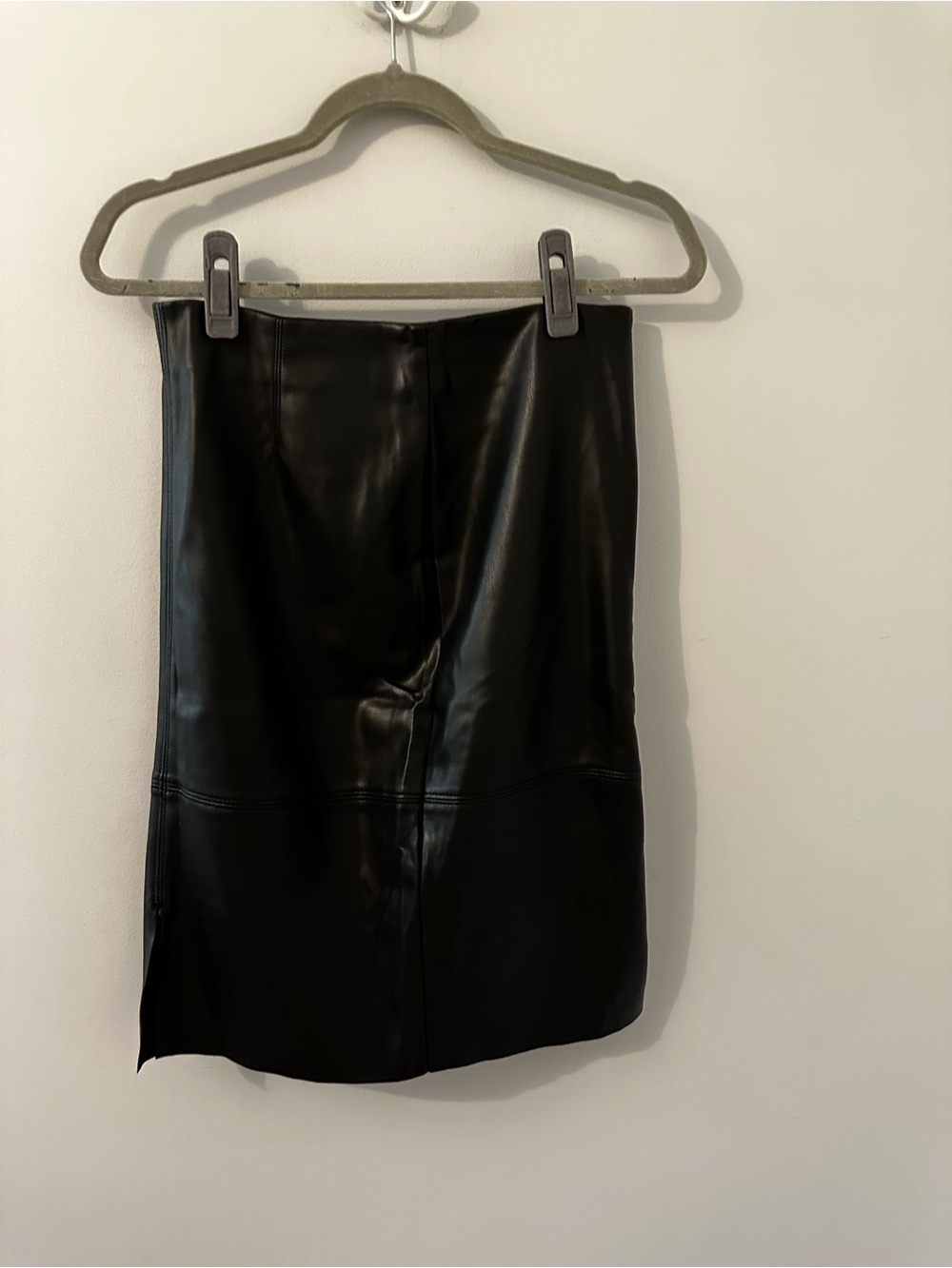 ESQUALO Black Faux Leather Pencil Skirt
